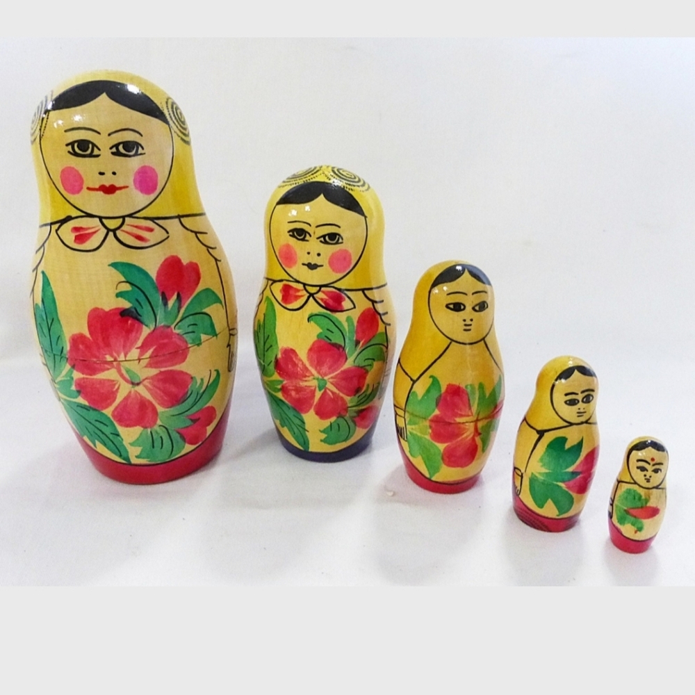 Vtg Russian babushka nesting dolls home‎ decor wooden hand painted set of 5